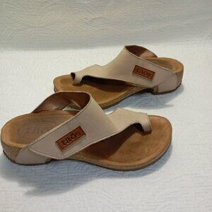 Taos Womens Leather Open Toe Sandals Beige Size 5.5 US / 36 EUR